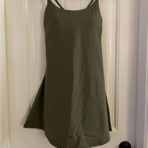 Everyday Cloudful® 2-in-1 Flare Activity Dress-Wannabe
Moss / L